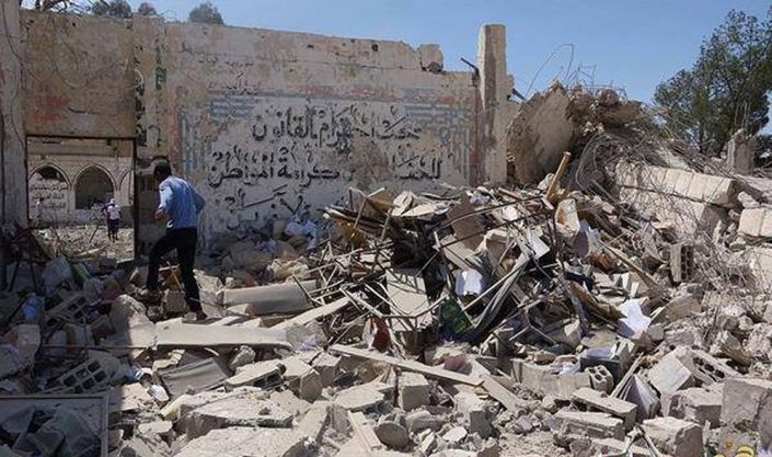Escombros Palmira Siria explosivos Islamico