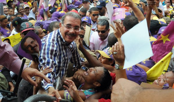Danilo Medina en campaña